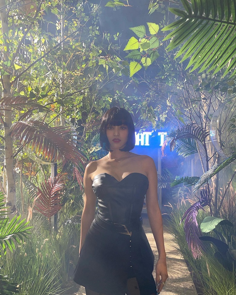ジヒョ 胸 おっぱい 乳輪 インスタ エロ TWICE