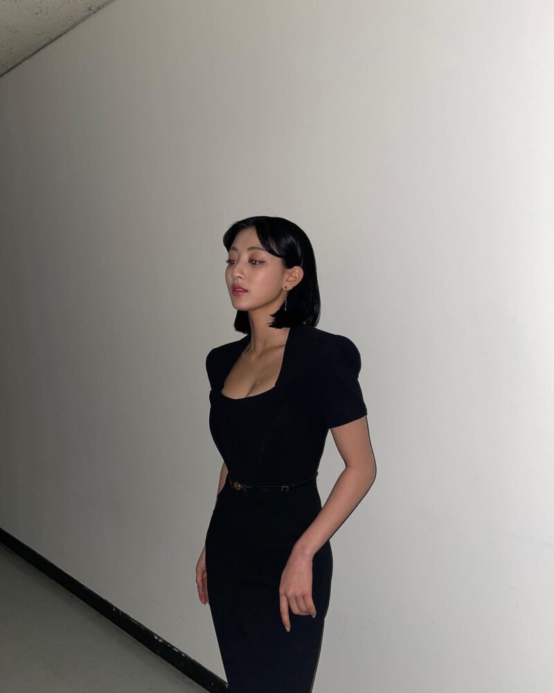 ジヒョ 胸 おっぱい 乳輪 インスタ エロ TWICE 