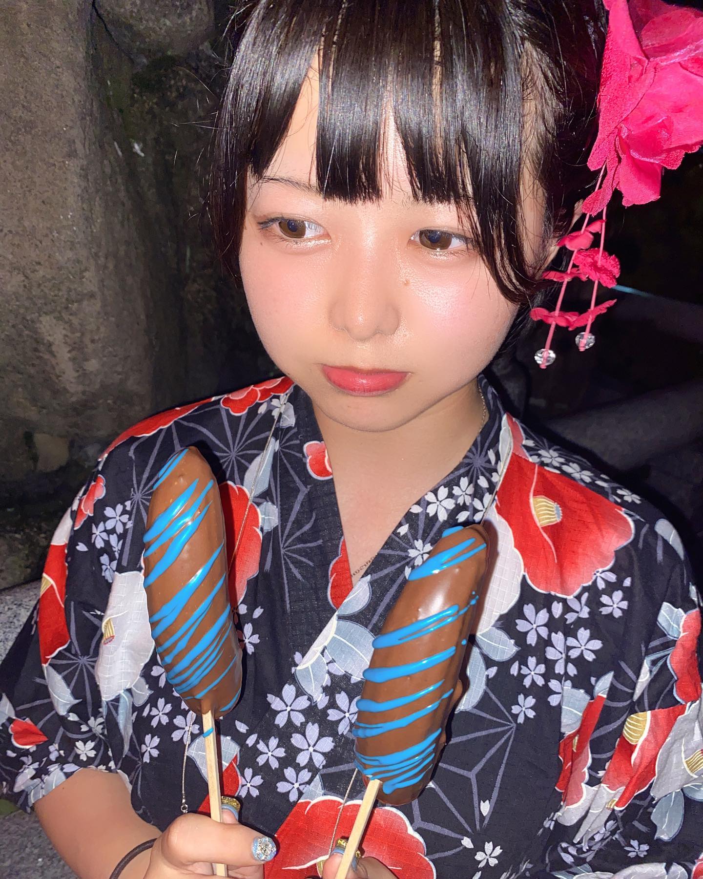 ちなぷぷ 高田ちなつ 胸 巨乳 おっぱい エロ TikToker インスタ 整形 限界酒飲み大学生系