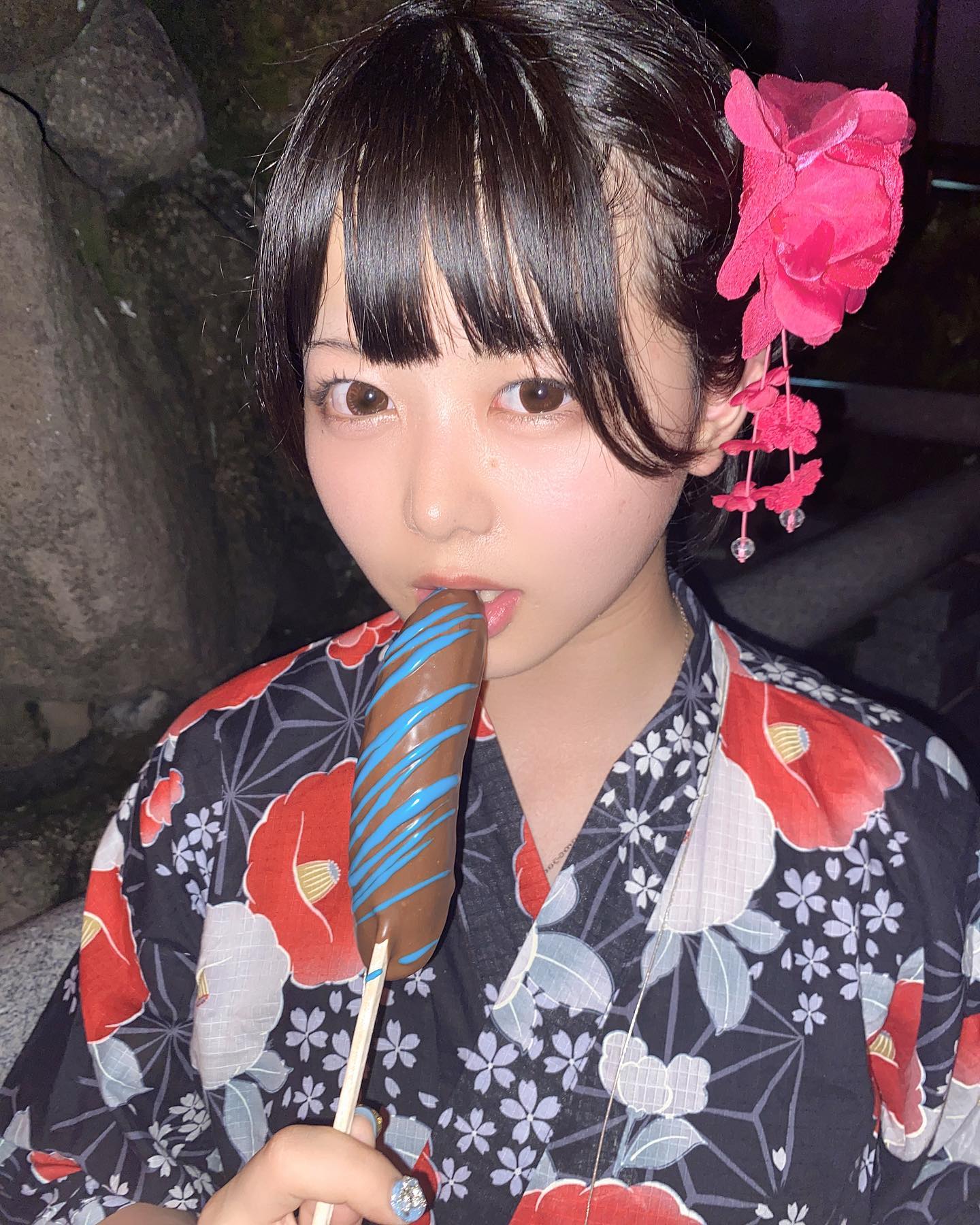 ちなぷぷ 高田ちなつ 胸 巨乳 おっぱい エロ TikToker インスタ 整形 限界酒飲み大学生系