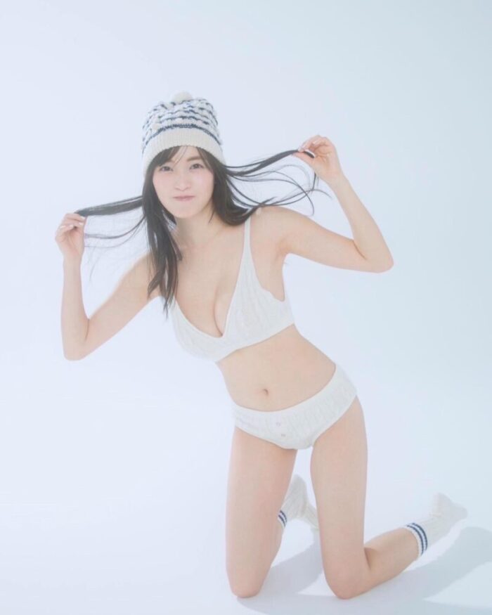 村島未悠 MIYU 胸 おっぱい 巨乳 ヌード エロ 水着 ビキニ 下着 ランジェリー グラビア 写真集 インスタ