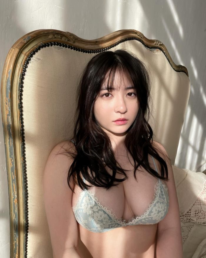 麻倉瑞季 胸 巨乳 おっぱい グラビア エロ Iカップ インスタ