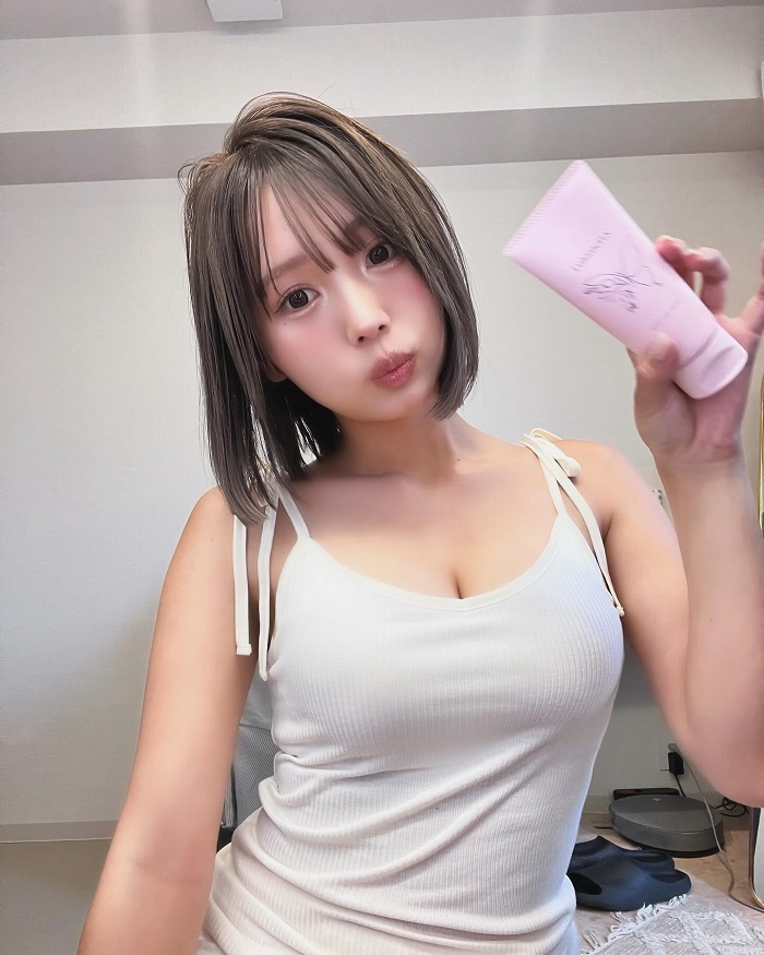 ばんばんざいるな 水着 グラビア 写真集 胸 おっぱい 巨乳 エロ 森元流那 インスタ