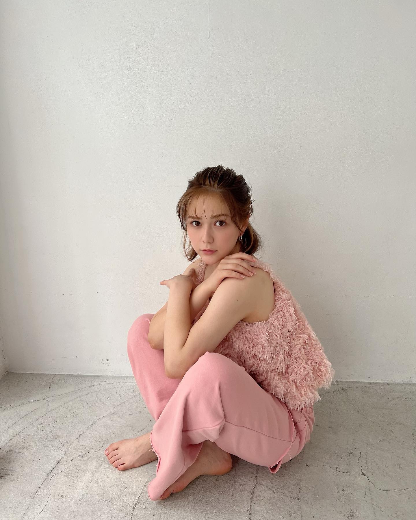 村重杏奈 エロ 水着 グラビア 写真集 胸 おっぱい