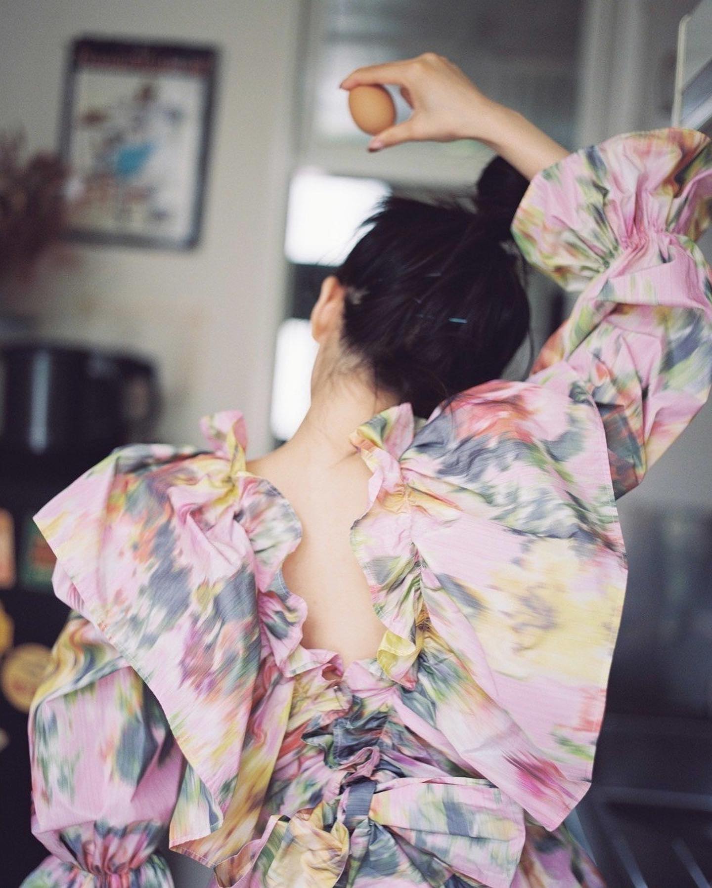 山本舞香 胸 おっぱい グラビア エロ