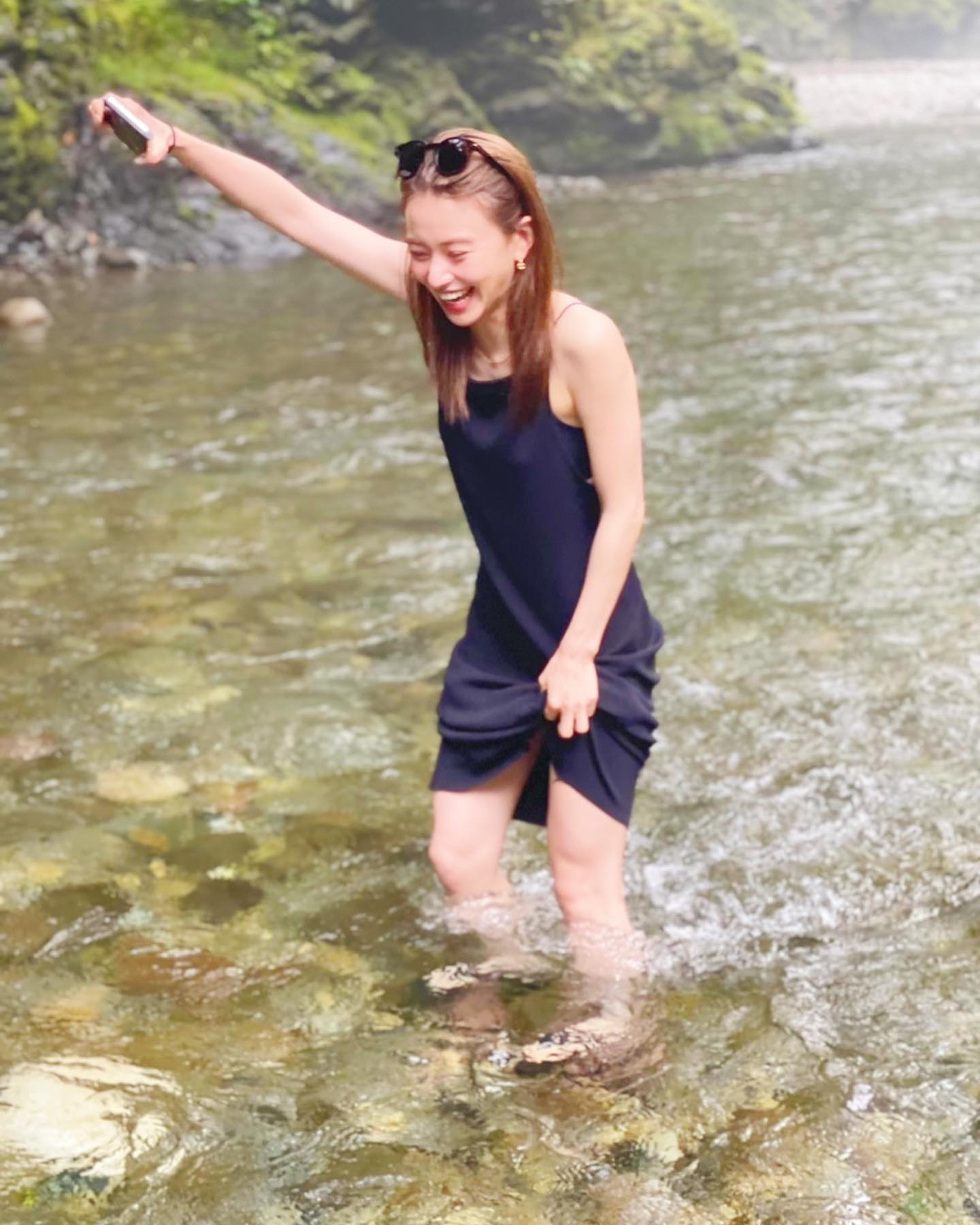 山本舞香 胸 おっぱい グラビア エロ