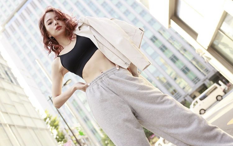 山本舞香 胸 おっぱい グラビア エロ