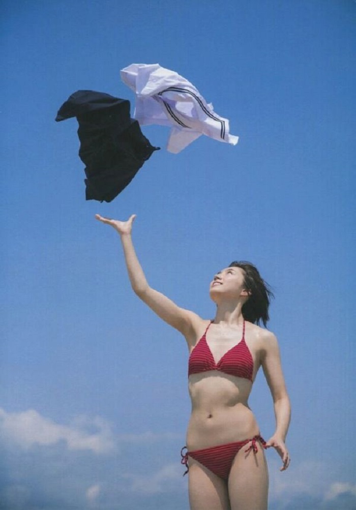 太田夢莉 胸 おっぱい 巨乳 グラビア ヌード エロ 写真集 フォトエッセイ インスタ ツイッター YouTube 舞台 地獄楽 NMB48