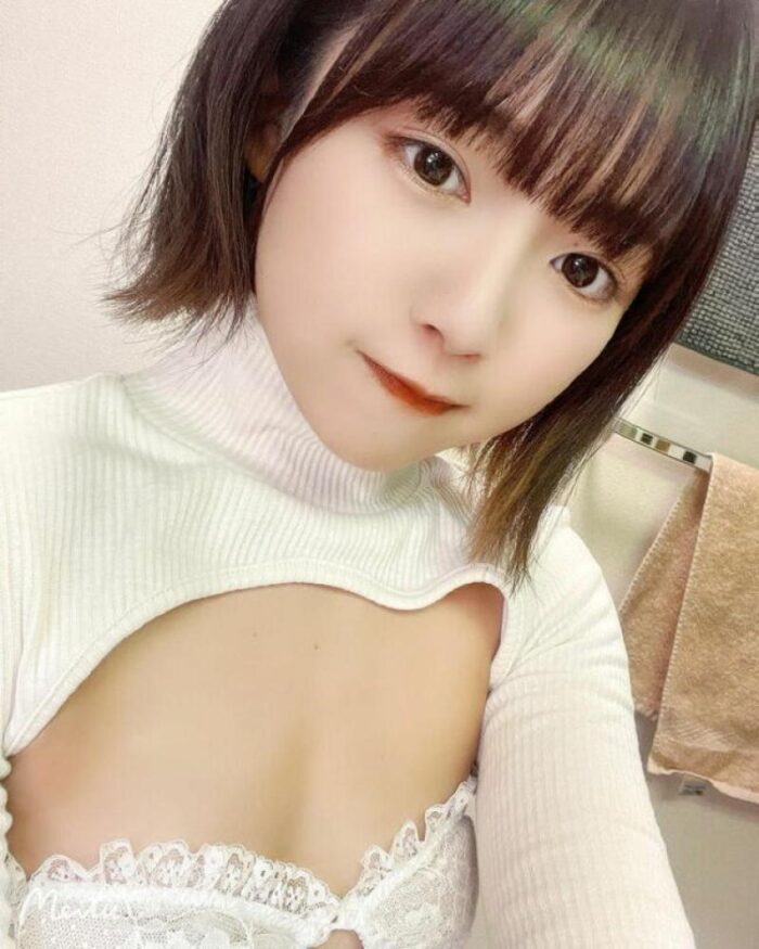 香月杏珠 胸 おっぱい グラビア エロ Jr.アイドル ジュニアアイドル インスタ コンカフェ嬢