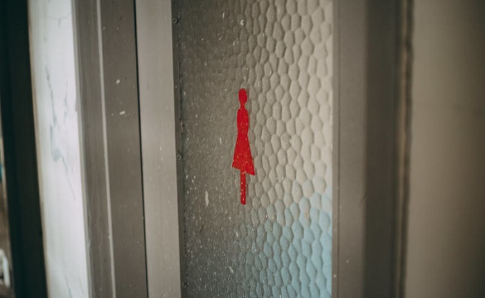 【画像】 女子校のトイレがエ□すぎるｗｗ