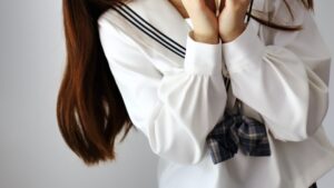 【動画】ノーブラJK、乳揺れがエロすぎるｗｗｗｗｗｗｗｗｗｗ