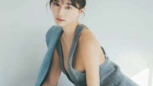 【画像305枚】斎藤恭代のヌード、巨乳おっぱいの胸がエロ可愛い9頭身グラビアモデル