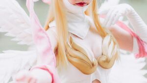 【画像】巨乳コスプレイヤーさん、おっぱいボロンｗｗｗｗｗｗ