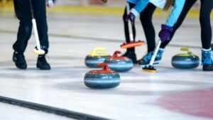 【画像】カーリング女子、ロシアのメガネ美女ヤバ過ぎｗｗｗｗｗｗｗｗｗ