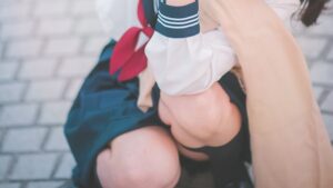 【画像】JKのしゃがみパンチラｗｗｗ