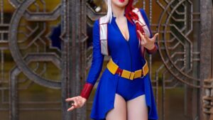 【画像】42歳のドスケベなコスプレイヤーがこちらｗｗ