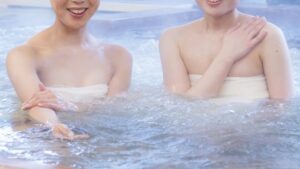 【画像】混浴サークルの姫、即ハメ不可避www