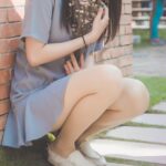 【画像】元人気アイドルの割れ目ラインがわかる激エロ写真ｗｗ