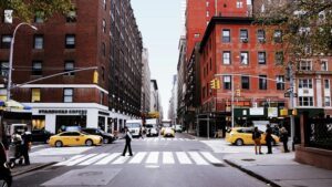 【画像】Googleのストリートビューでたまに映る激シコ素人ｗ