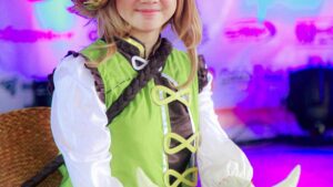 【画像】コスプレイヤー、ケツ丸出しで草ｗｗｗ