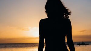 【画像】このカラダでJDとか反則だろｗ