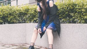 【画像】無防備な女の子のパンツが丸見えｗｗｗ