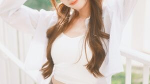 【動画】新人AV女優さん、ガンダムのモノマネで大バズりｗｗｗｗｗｗｗ