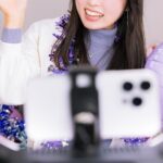 【動画】女配信者、パンツ丸見えパニックｗｗｗ