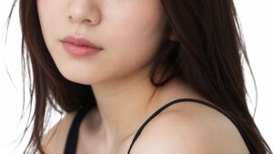 【画像】今一番人気があるグラビアアイドル(20)の最新画像の破壊力がヤバいwwwwww